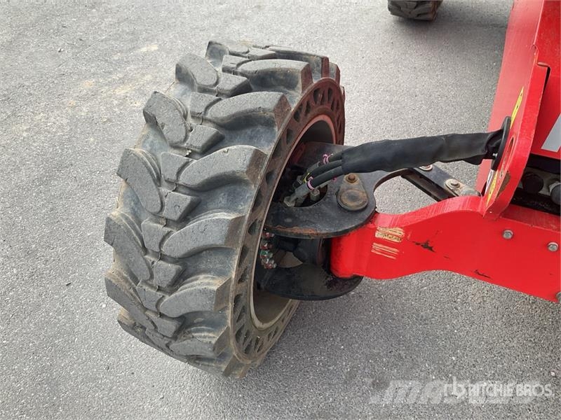 Manitou MAN GO 12 4WD Diesel Articulating Boom Lift Articulated boom lifts