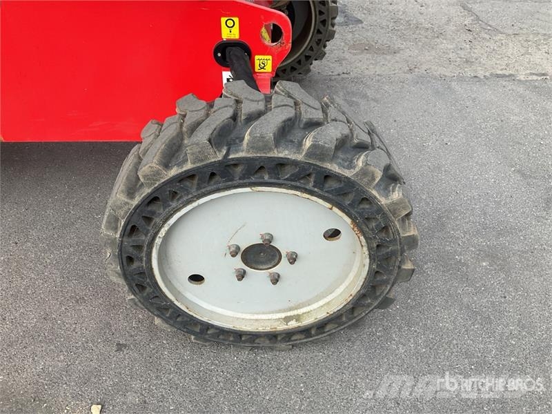 Manitou MAN GO 12 4WD Diesel Articulating Boom Lift Articulated boom lifts