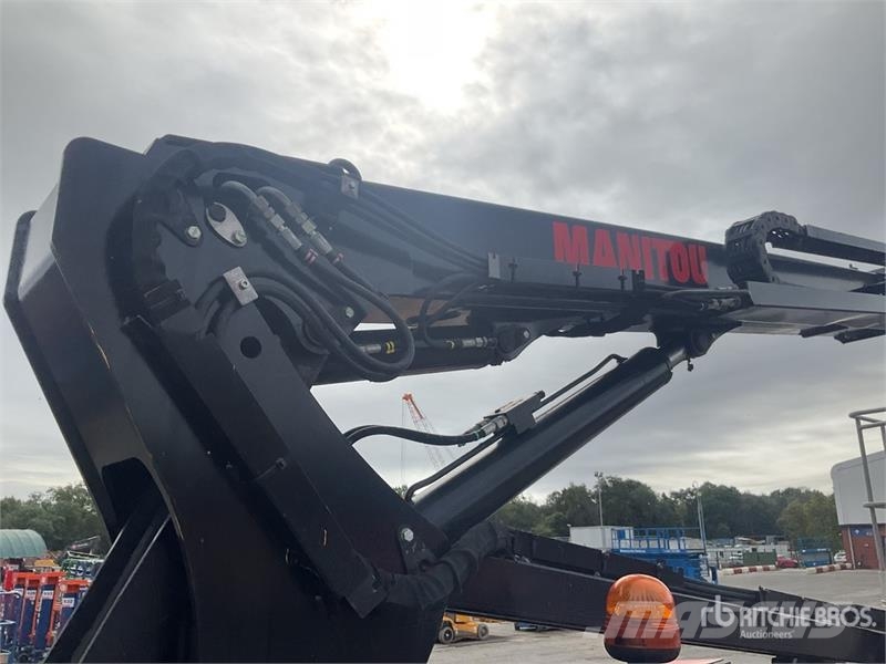Manitou MAN GO 12 4WD Diesel Articulating Boom Lift Articulated boom lifts