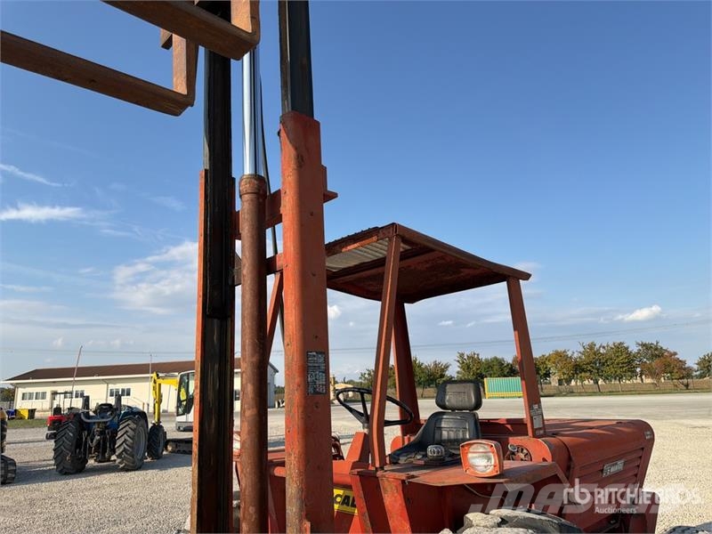 Manitou MB40B 4000 kg 4x2 Rough Terrain Forklift Geländestapler