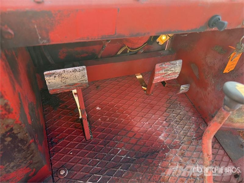 Manitou MB40B 4000 kg 4x2 Rough Terrain Forklift Geländestapler