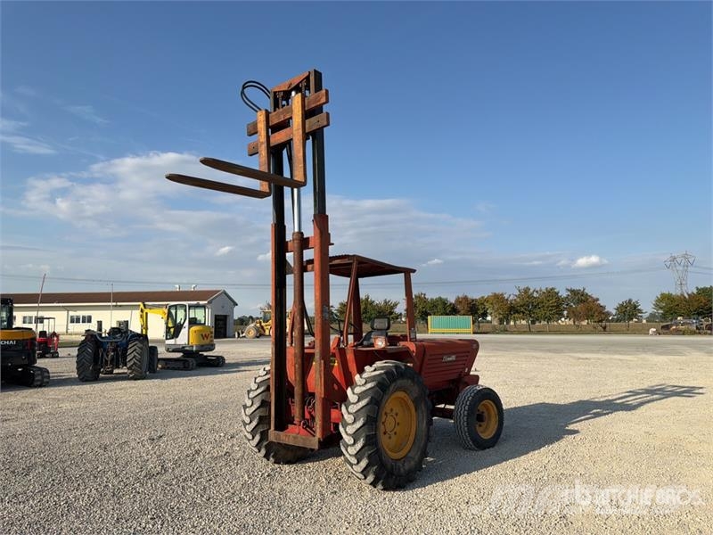 Manitou MB40B 4000 kg 4x2 Rough Terrain Forklift Geländestapler