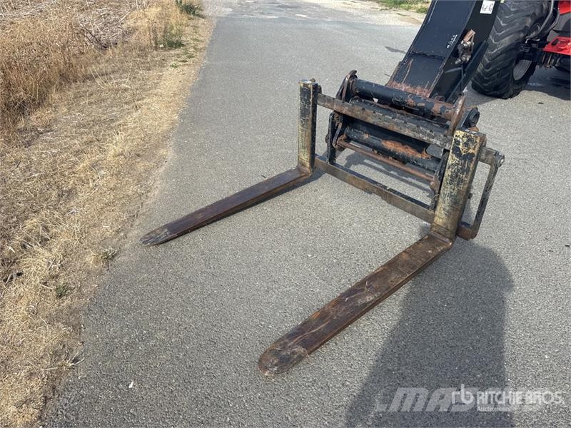 Manitou MLT735-120LSU POWERSHIFT Telescopic handlers