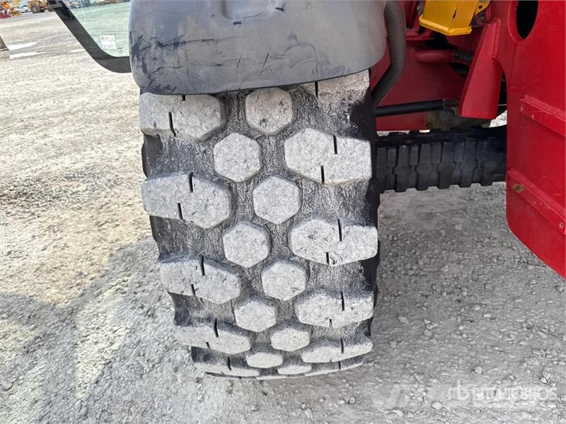 Manitou MLT735-120LSU POWERSHIFT Telehandler Teleskooplaadurid