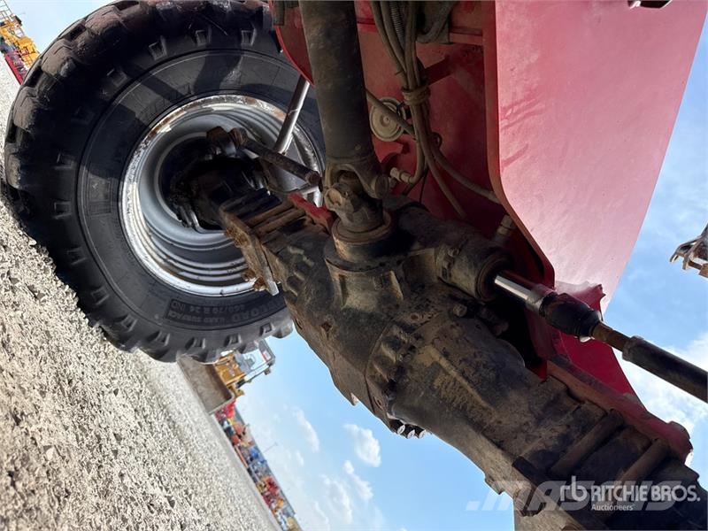 Manitou MLT735-120LSU POWERSHIFT Telehandler Teleskooplaadurid