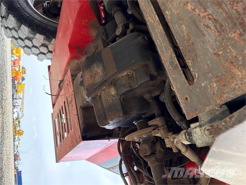 Manitou MLT735-120LSU POWERSHIFT Telehandler Teleskooplaadurid