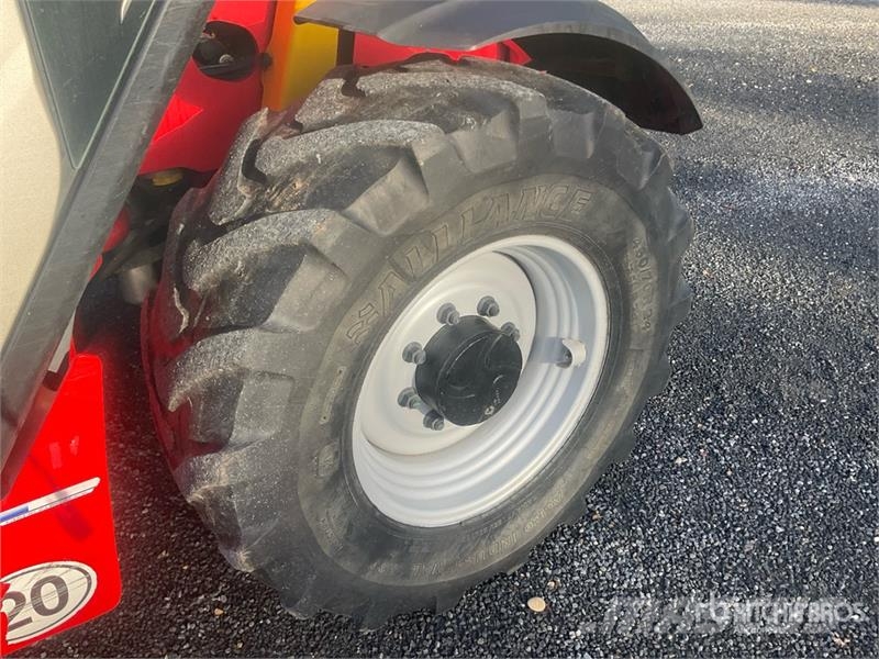 Manitou MLT741-140 V Plus Telehandler Teleskopiskie manipulatori