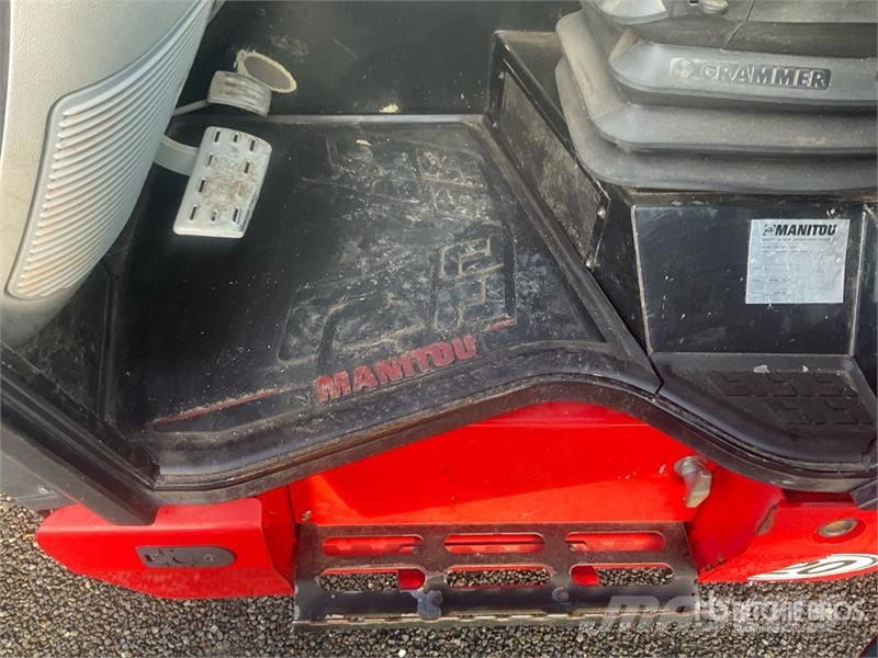 Manitou MLT741-140 V Plus Telehandler Teleskopiskie manipulatori