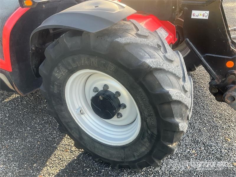 Manitou MLT741-140 V Plus Telehandler Teleskopiskie manipulatori