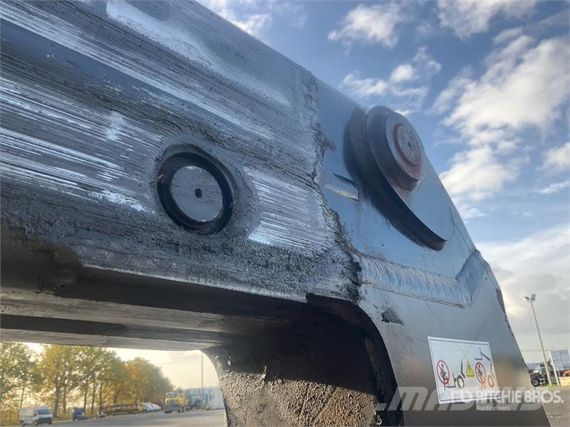 Manitou MLT741-140 V Plus Telehandler Teleskopiskie manipulatori