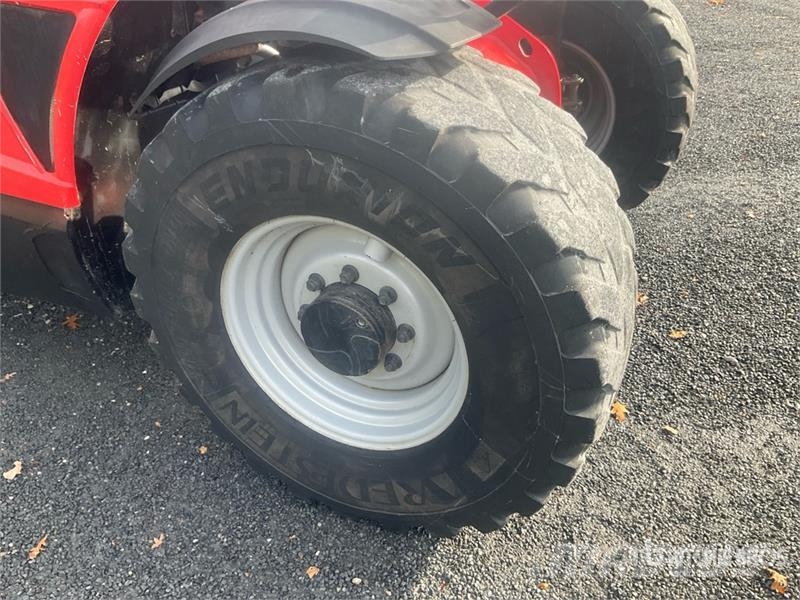 Manitou MLT840-145 PS Elite Telehandler مناولات متداخلة