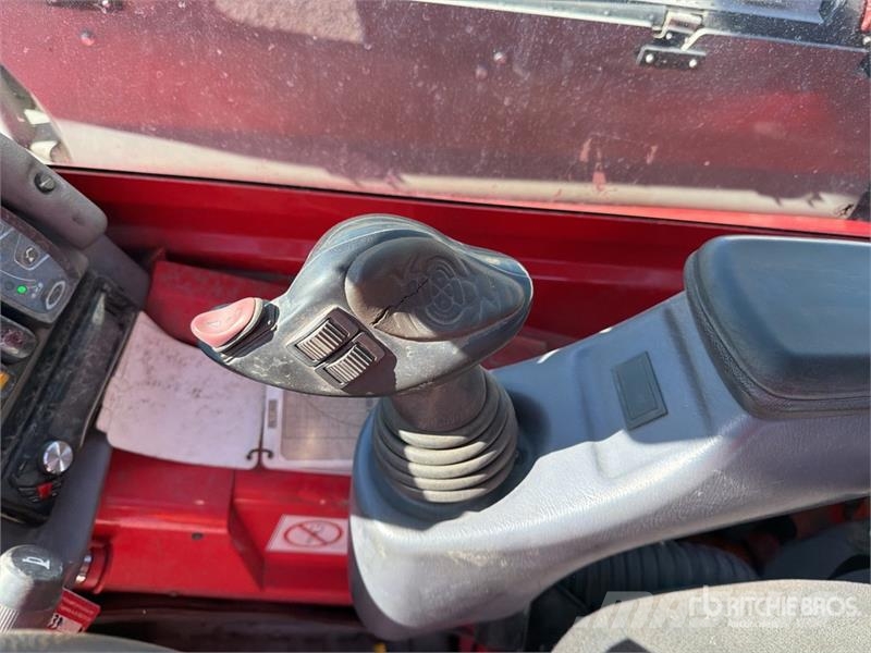 Manitou MLT845H Telehandler مناولات متداخلة