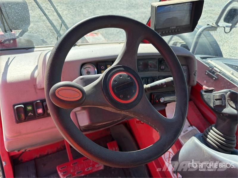 Manitou MLT845H Telehandler مناولات متداخلة