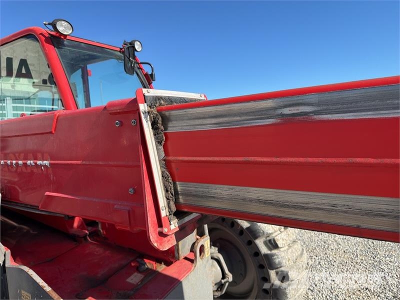 Manitou MLT845H Telehandler مناولات متداخلة