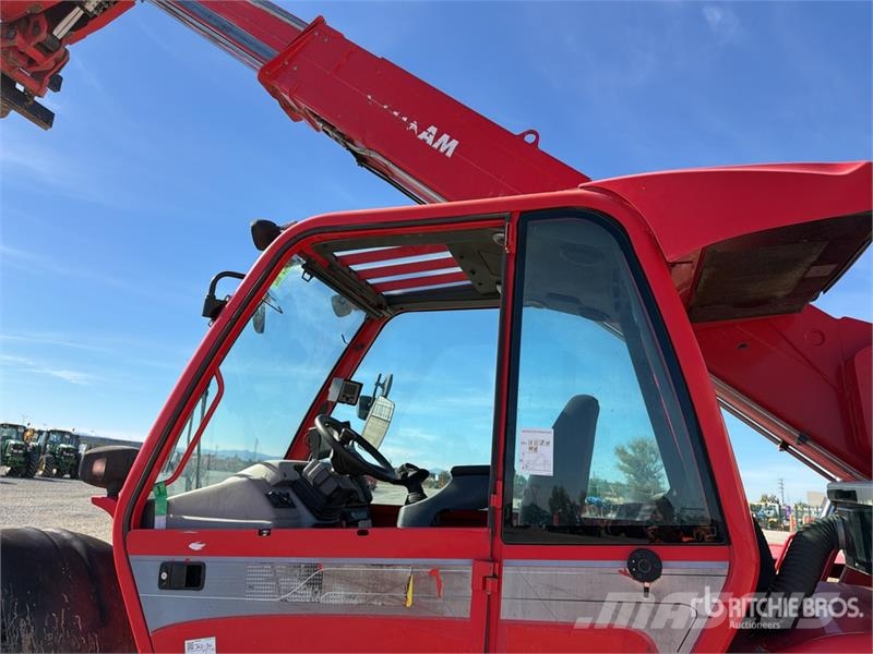 Manitou MLT845H Telehandler مناولات متداخلة