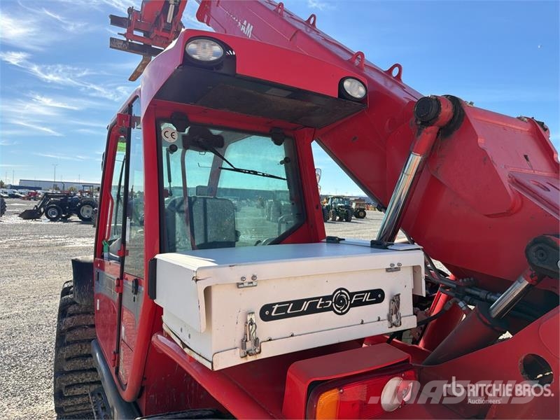 Manitou MLT845H Telehandler مناولات متداخلة