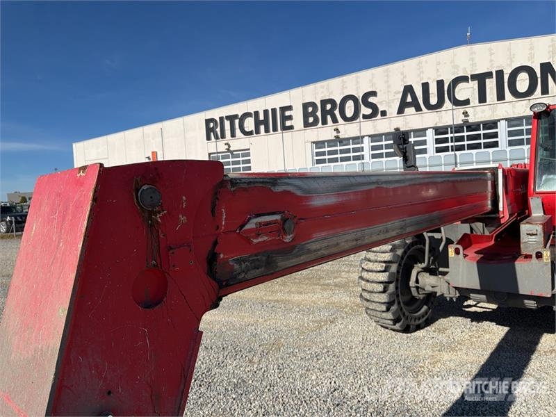 Manitou MLT845H Telehandler مناولات متداخلة