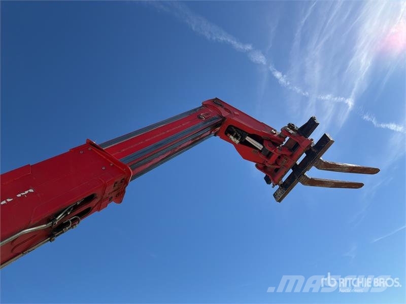 Manitou MLT845H Telehandler مناولات متداخلة