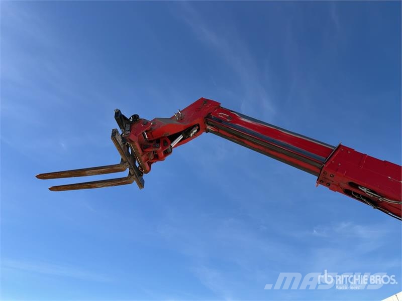 Manitou MLT845H Telehandler مناولات متداخلة