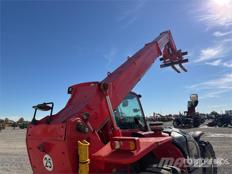 Manitou MLT845H Telehandler مناولات متداخلة