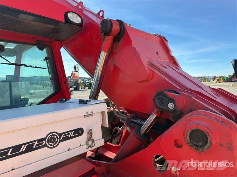 Manitou MLT845H Telehandler مناولات متداخلة