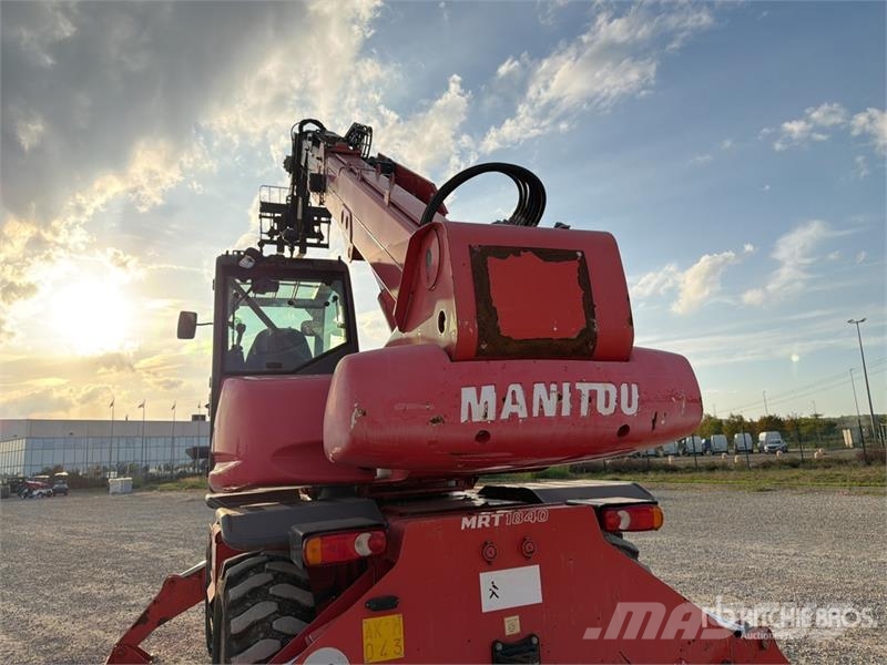 Manitou MRT1840 مناولات متداخلة