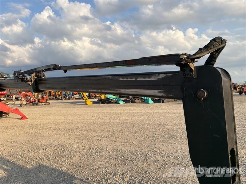 Manitou MRT1840 مناولات متداخلة