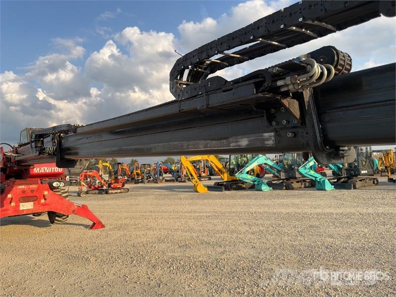 Manitou MRT1840 مناولات متداخلة