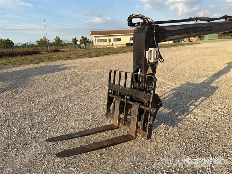 Manitou MRT1840 مناولات متداخلة