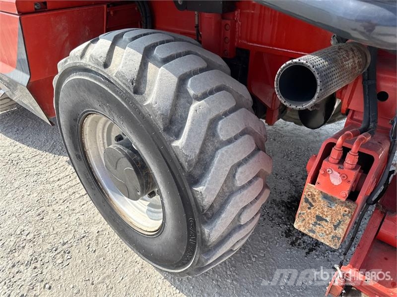 Manitou MRT2150 Privilege+ مناولات متداخلة