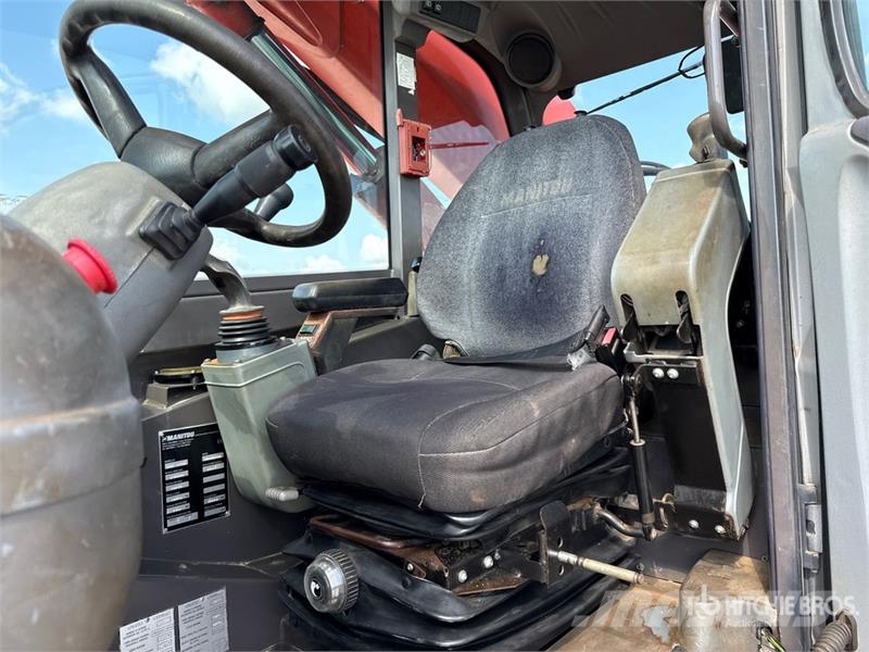 Manitou MRT2150 Privilege+ مناولات متداخلة