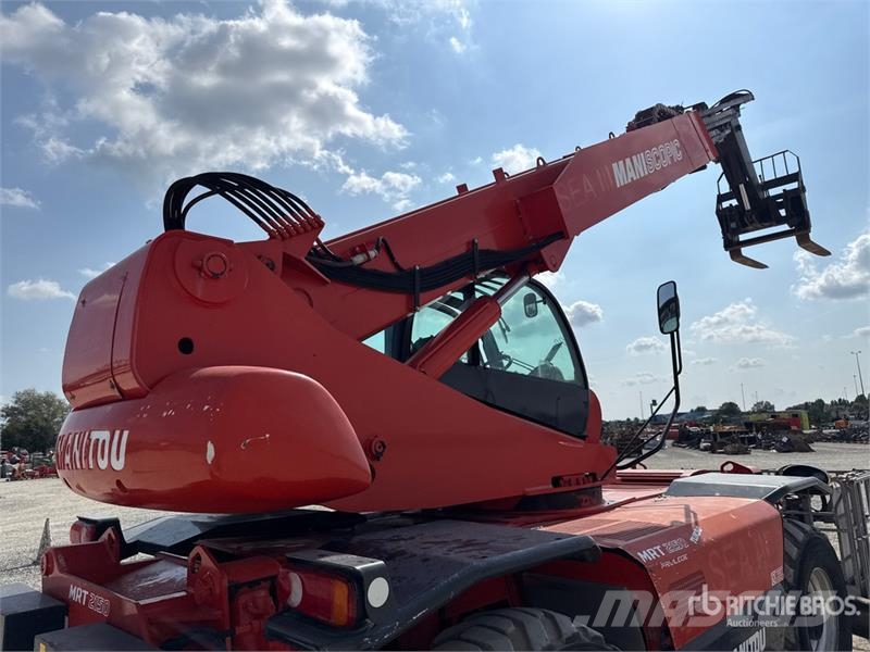 Manitou MRT2150 Privilege+ مناولات متداخلة