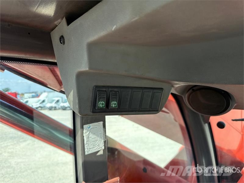 Manitou MRT2150 Privilege+ مناولات متداخلة