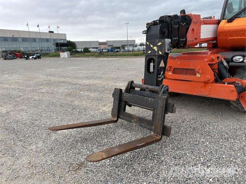 Manitou MRT2150 Privilege+ Teleskopski viličarji