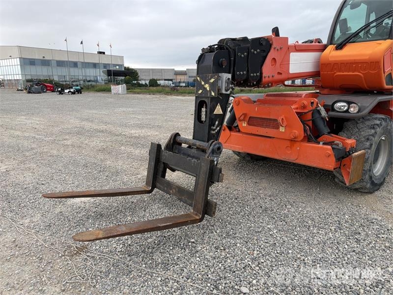 Manitou MRT2150 Privilege+ Teleskopski viličarji