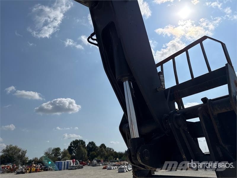 Manitou MRT2150 Privilege+ مناولات متداخلة