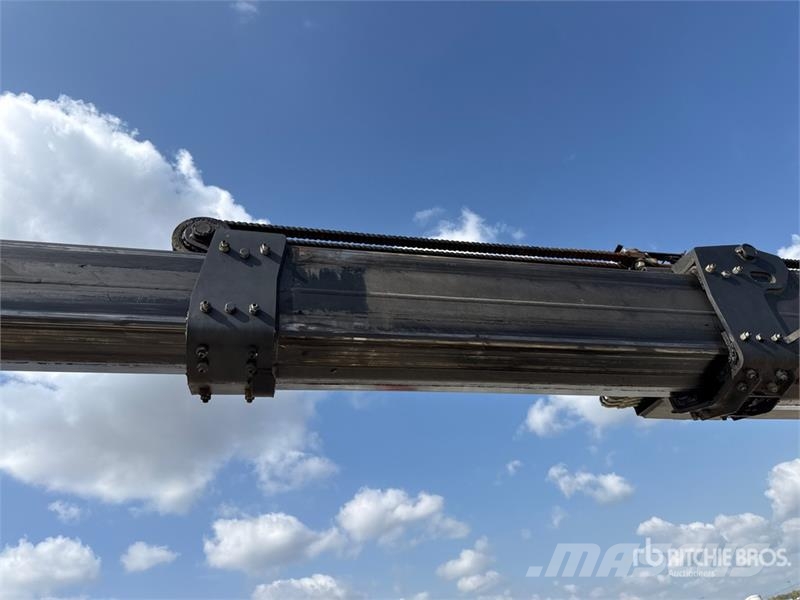 Manitou MRT2150 Privilege+ مناولات متداخلة