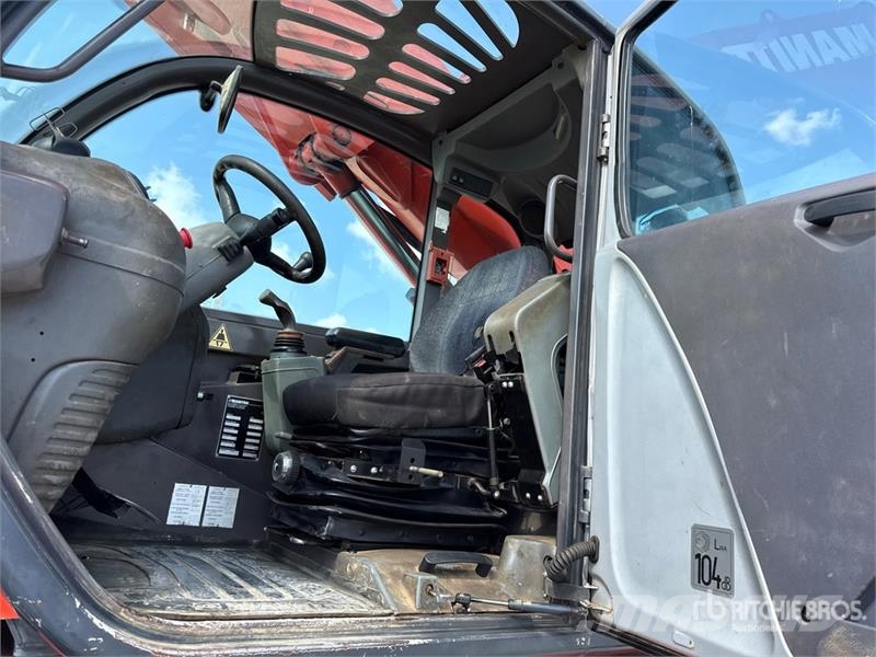 Manitou MRT2150 Privilege+ مناولات متداخلة