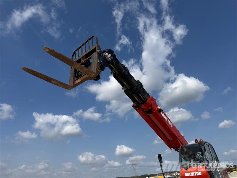 Manitou MRT2150 Privilege+ مناولات متداخلة
