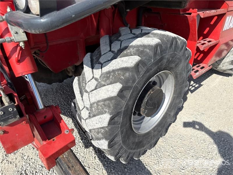 Manitou MRT2540 Teleskopické manipulátory