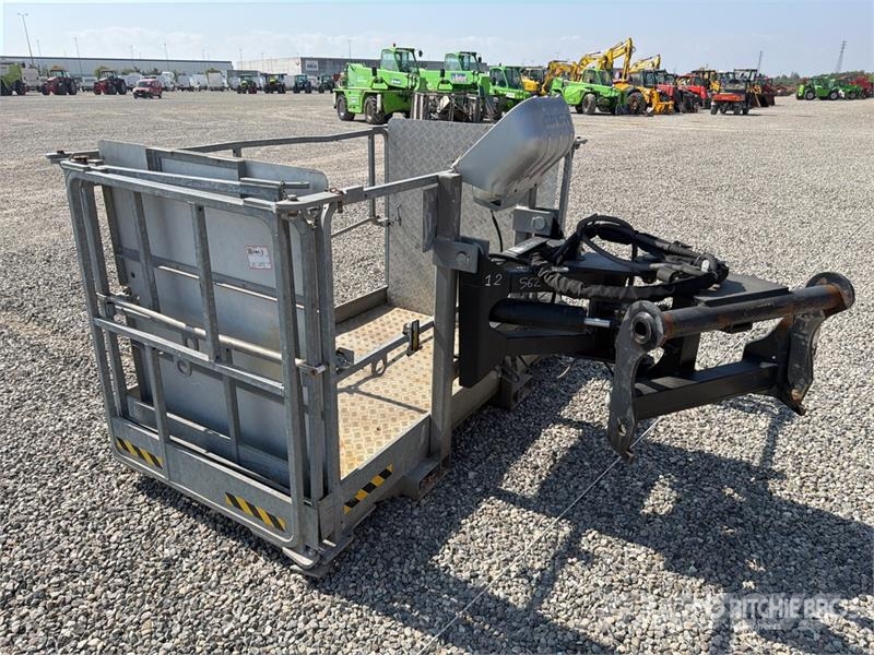 Manitou MRT2550 Privilege+ Teleskopiskie manipulatori