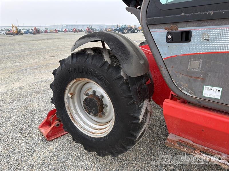 Manitou MT1235ST Telehandler مناولات متداخلة