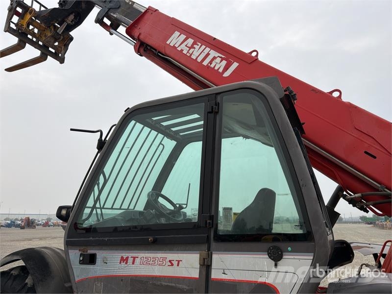 Manitou MT1235ST Telehandler مناولات متداخلة