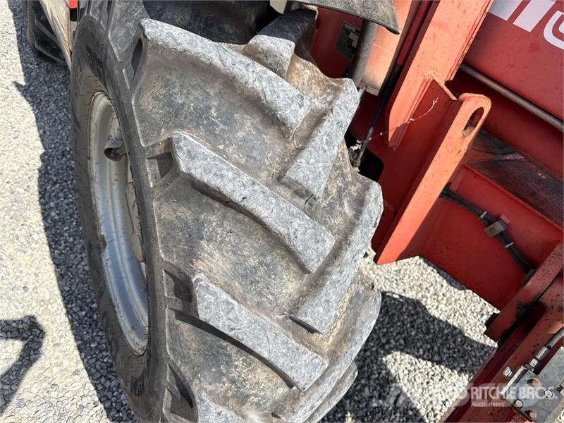 Manitou MT1435 Teleskopik yükleyiciler