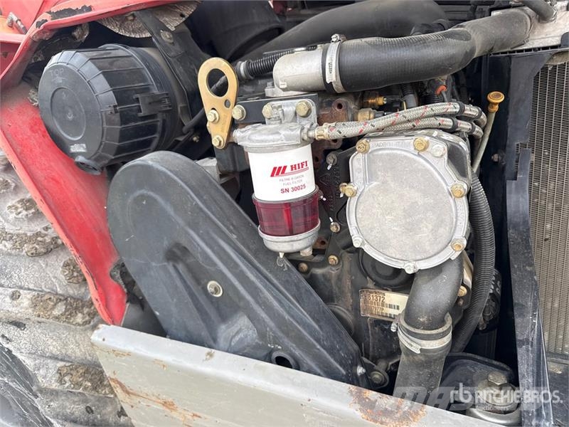 Manitou MT1435SL مناولات متداخلة
