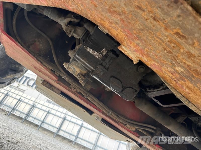 Manitou MT1435SL مناولات متداخلة