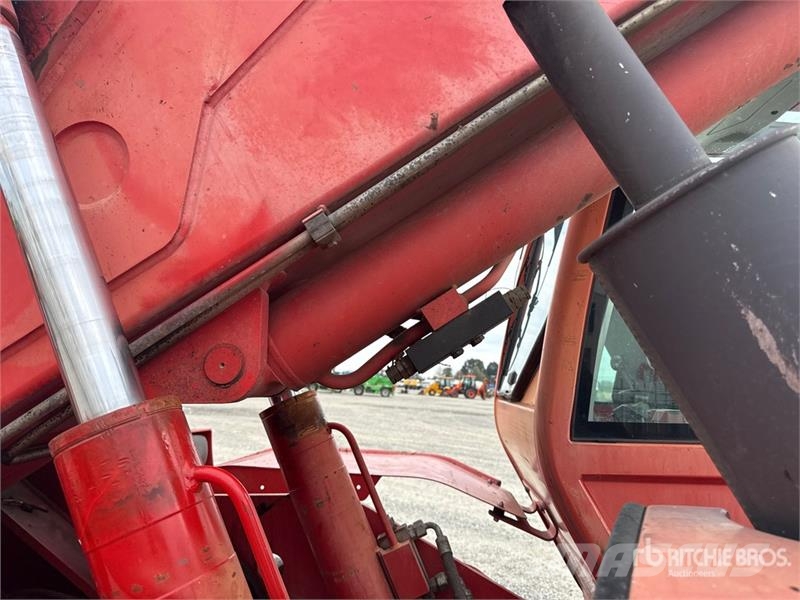 Manitou MT1435SL مناولات متداخلة