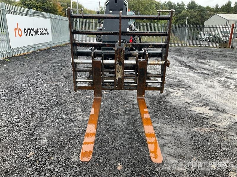Manitou MT1440 Teleskopski viličarji