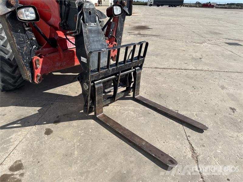 Manitou MT1440 Телескопические погрузчики