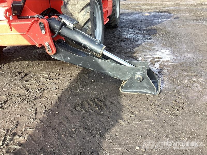 Manitou MT1440 مناولات متداخلة